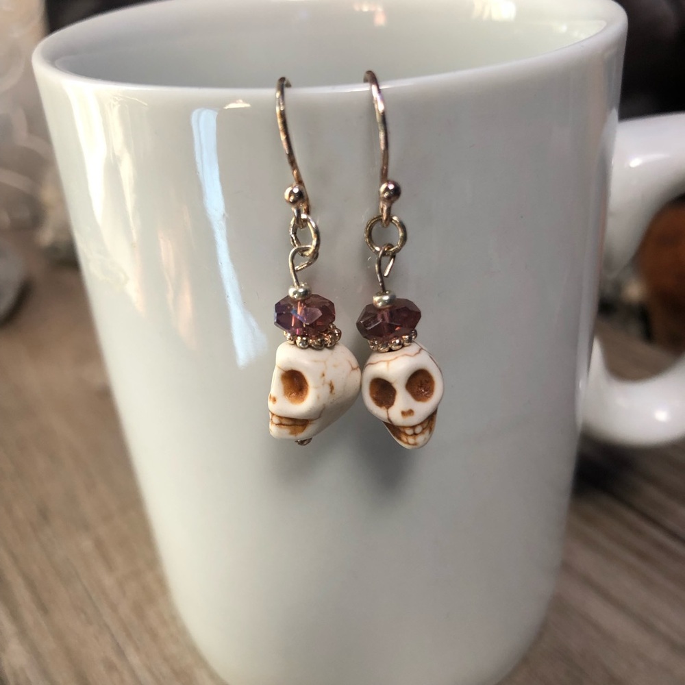 Small Howlite Skull & Crystal Earrings